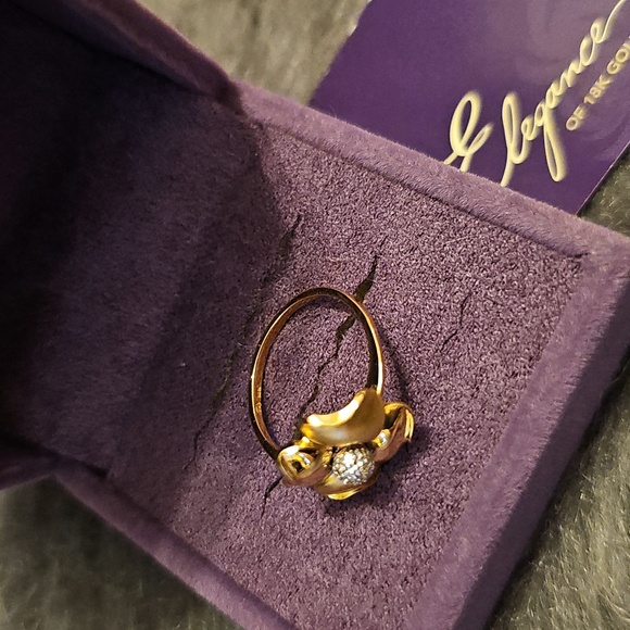 Sale⏰️18k Solid Gold-Italian Vintage flower Design w/centerDiamonds 6/6.5 - Picture 13 of 13